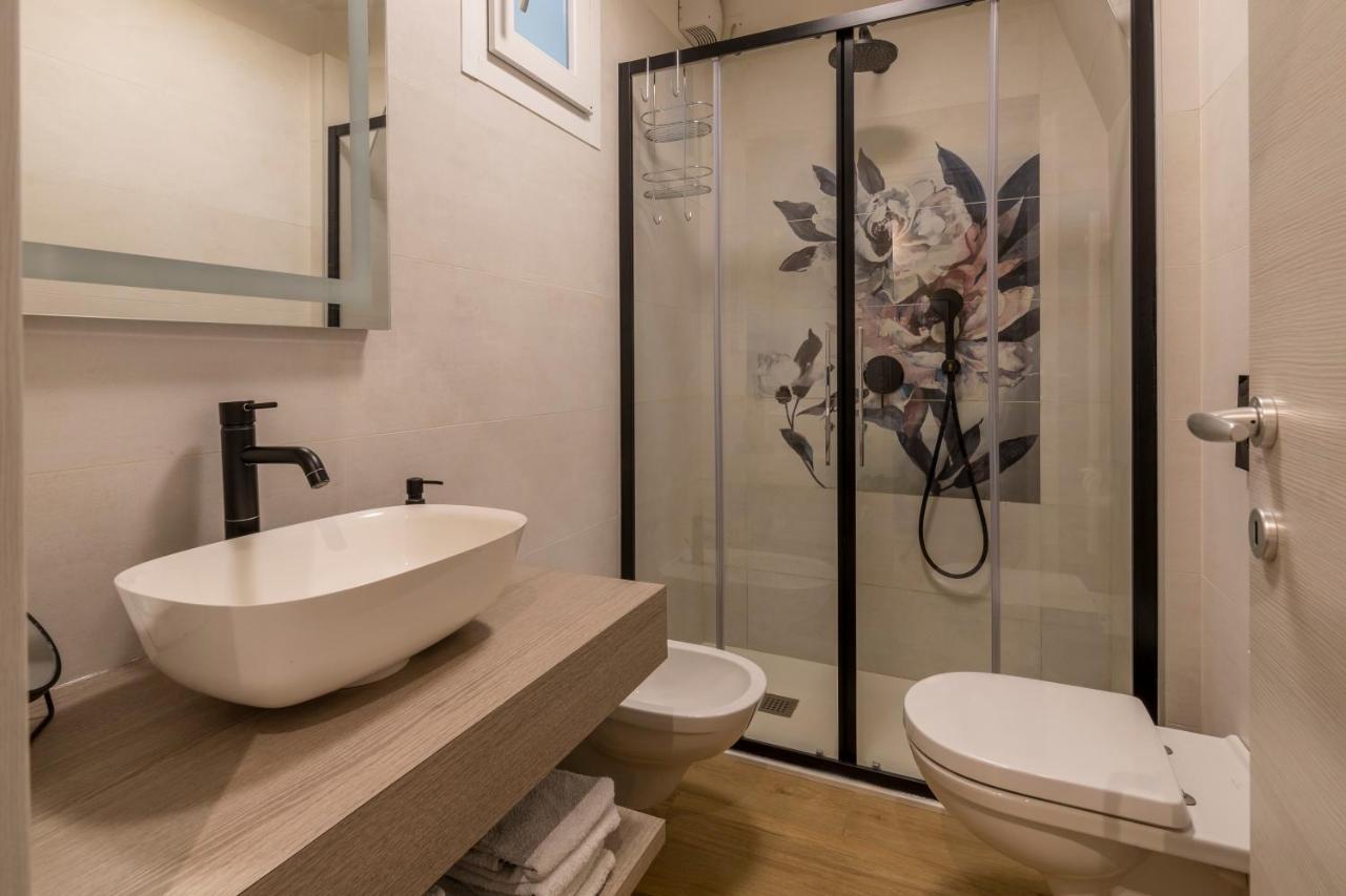 The Cozy Loft, Un Angolo Alla Moda Nel Cuore Di Verona Buitenkant foto